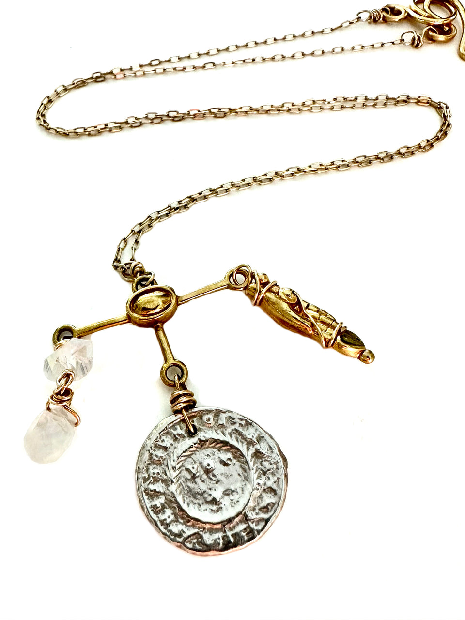 Mixed metal; Nomadic Spirit; Maximalism for Minimalists