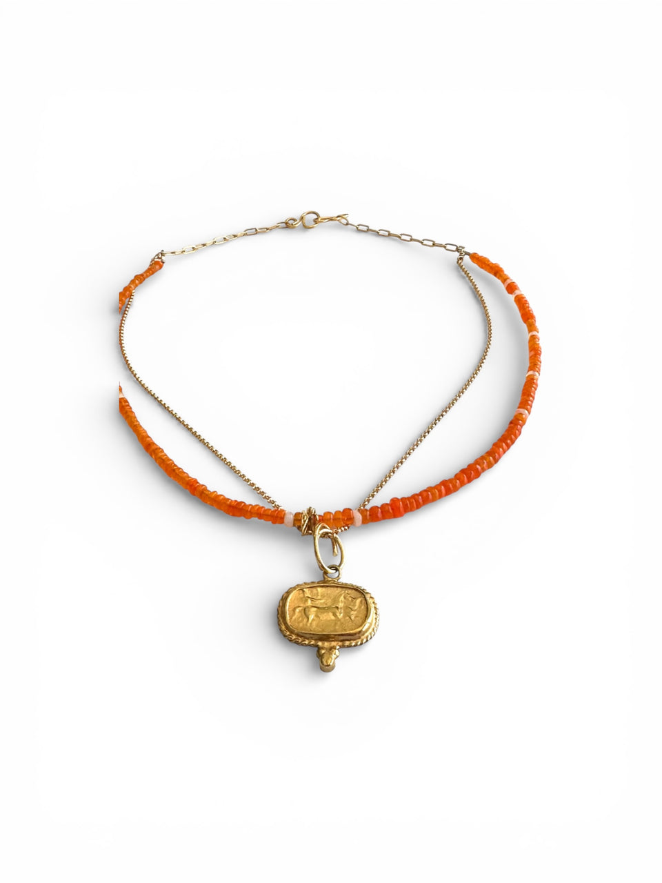 Medici horse fire opal